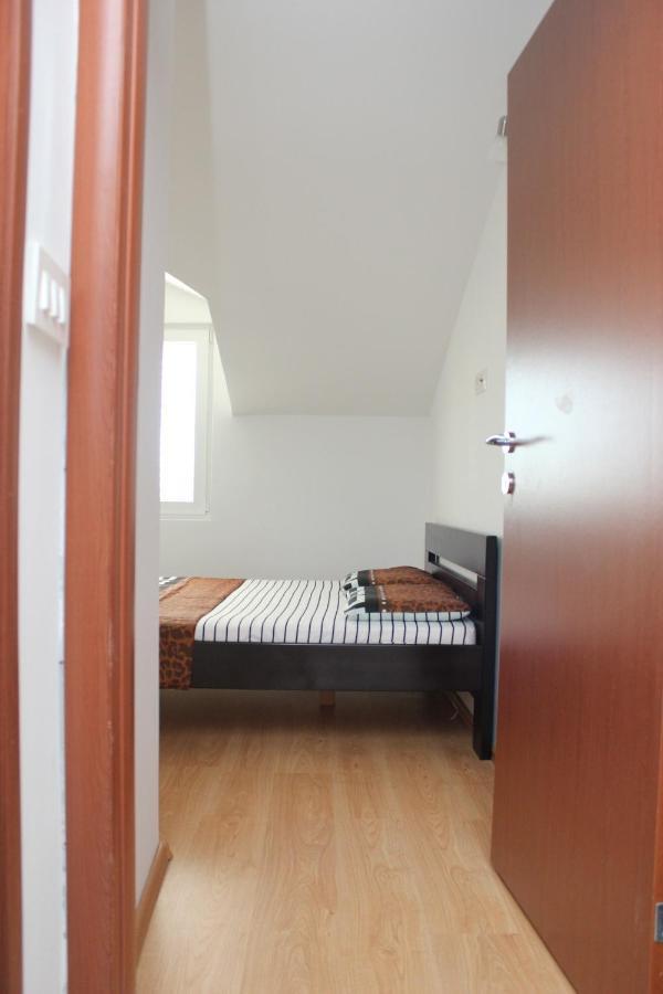 Penthouse By The Sea Daire Tivat Dış mekan fotoğraf