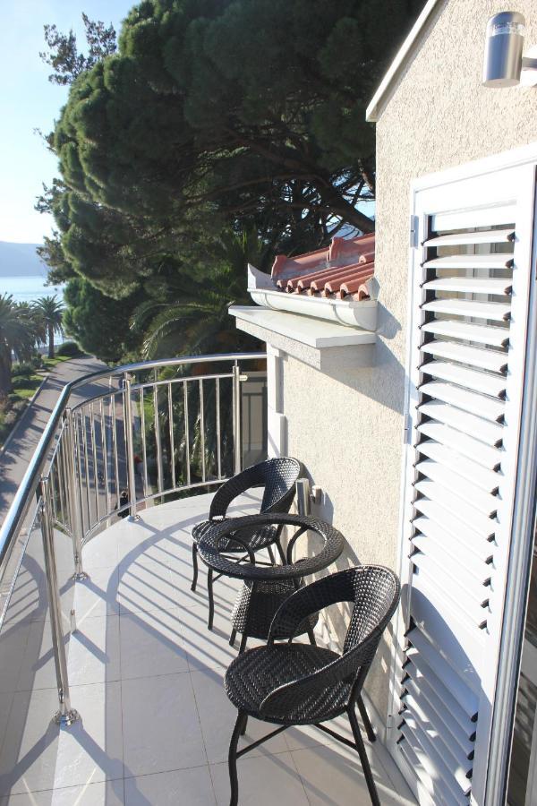 Penthouse By The Sea Daire Tivat Dış mekan fotoğraf