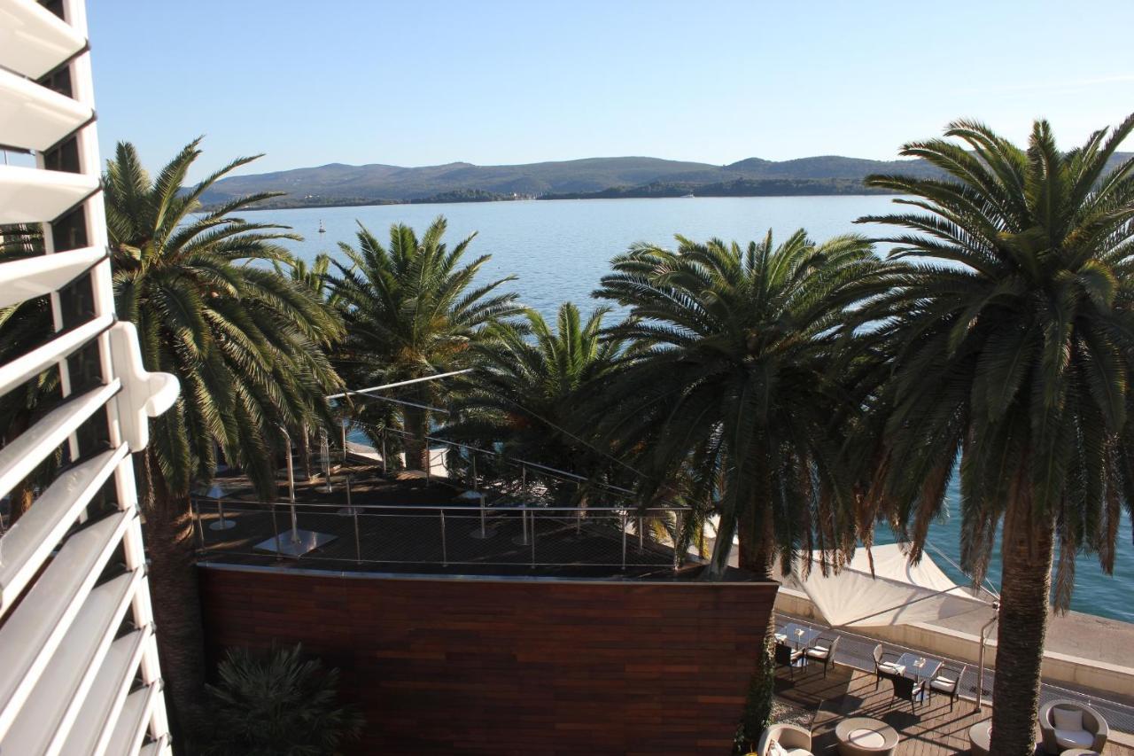 Penthouse By The Sea Daire Tivat Dış mekan fotoğraf